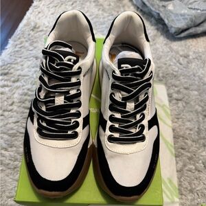 Sam Edelman Layla Retro Sneaker (no longer making this design)